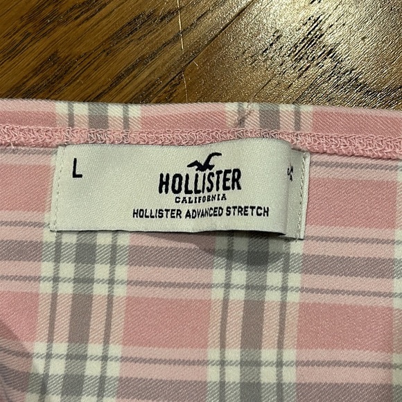 Hollister Crop Top.  Large.  Pink Plaid - Picture 3 of 10